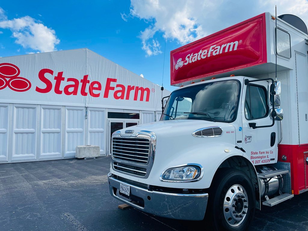 State Farm Customer Claims Center has been set up in Port Charlotte to offer a drive through auto claim center for customers.